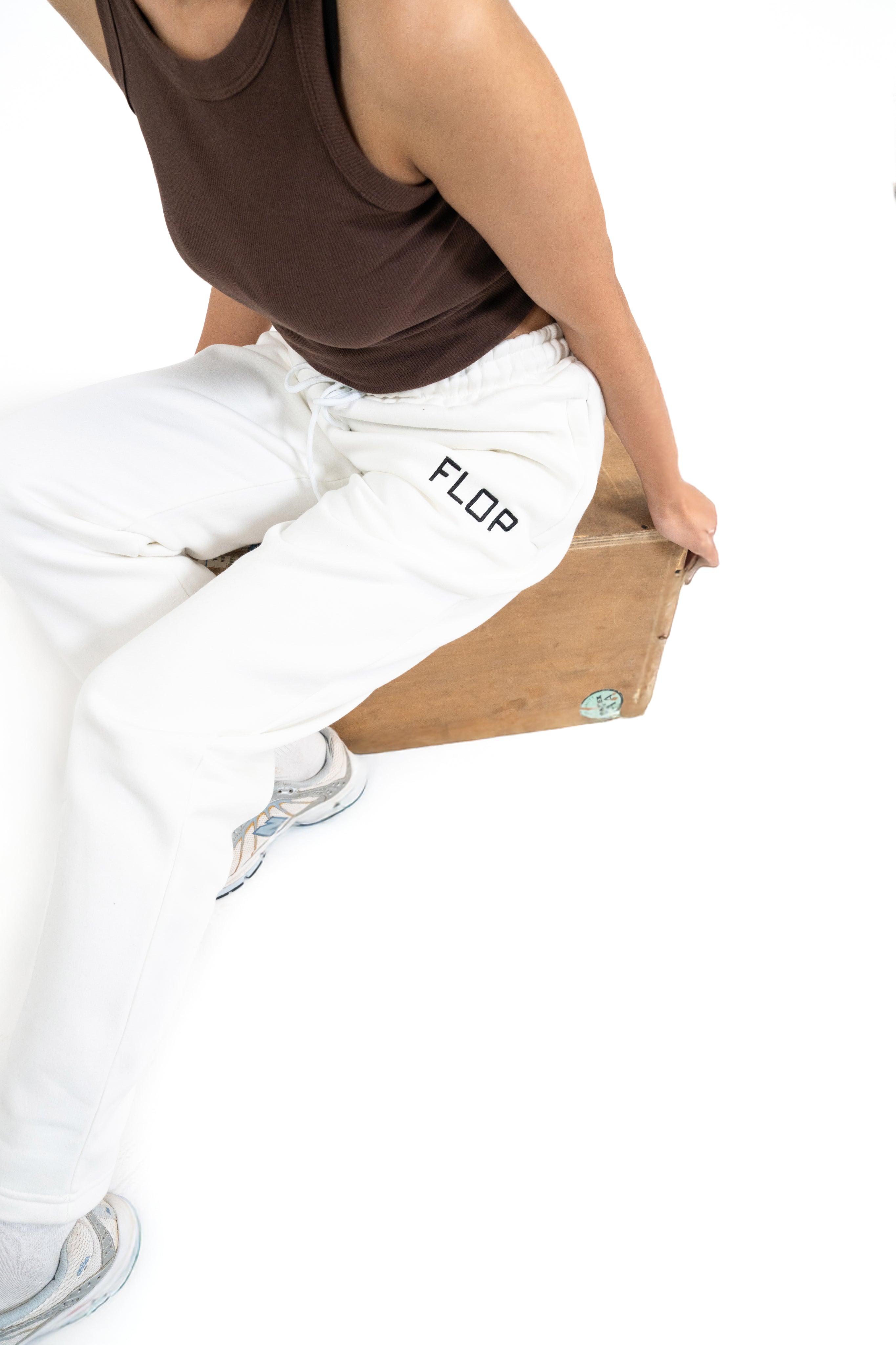 White Straight Trouser - Winter